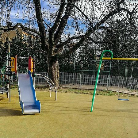 Velvet Lazienki Park Warschau Buitenkant foto